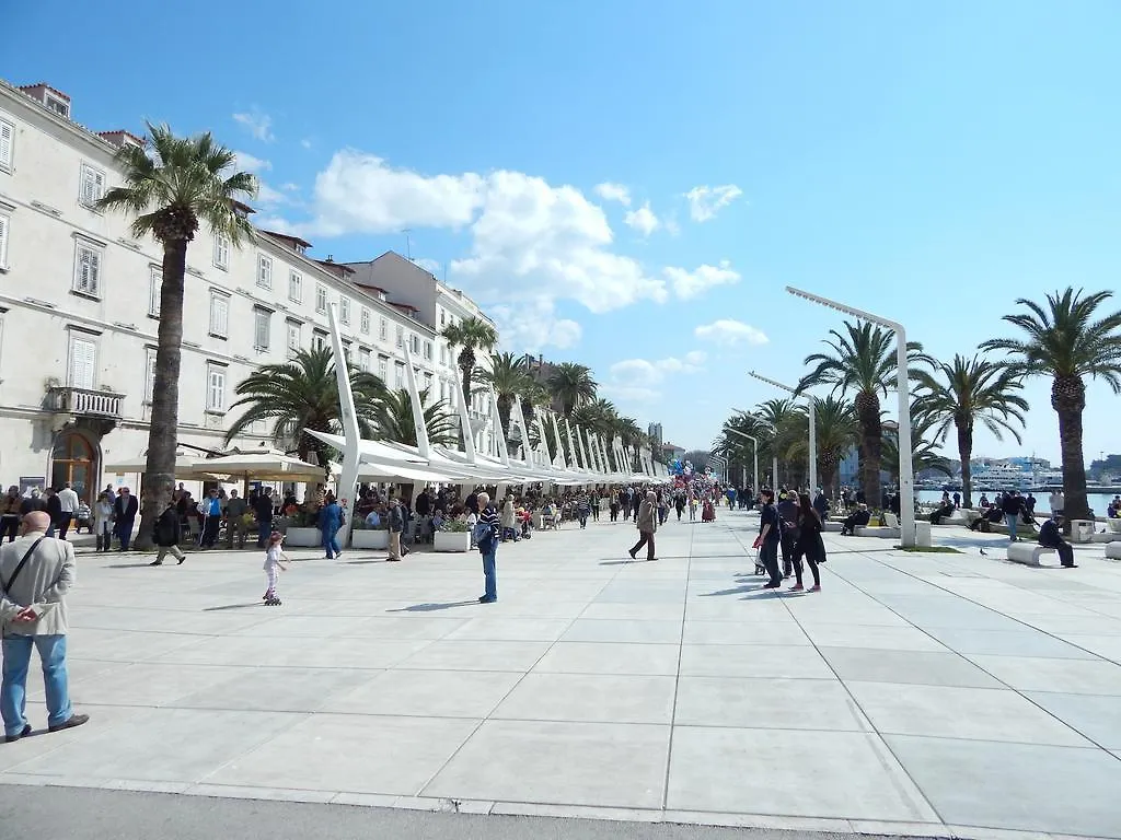 Apartments Moni Split Croatia